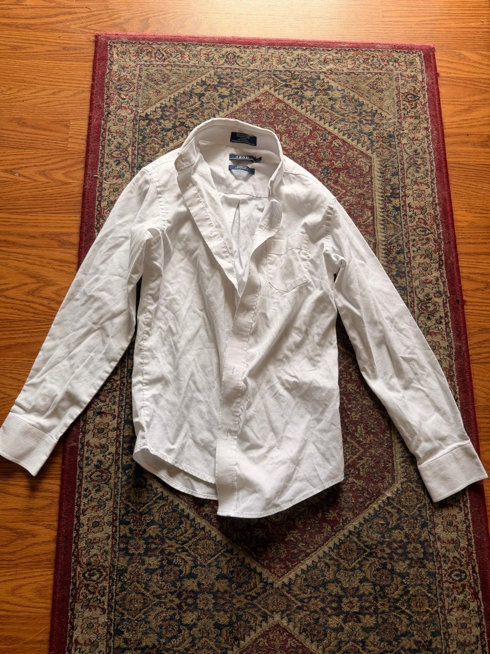 Izod Classic White Women’s Button-Up Shirt